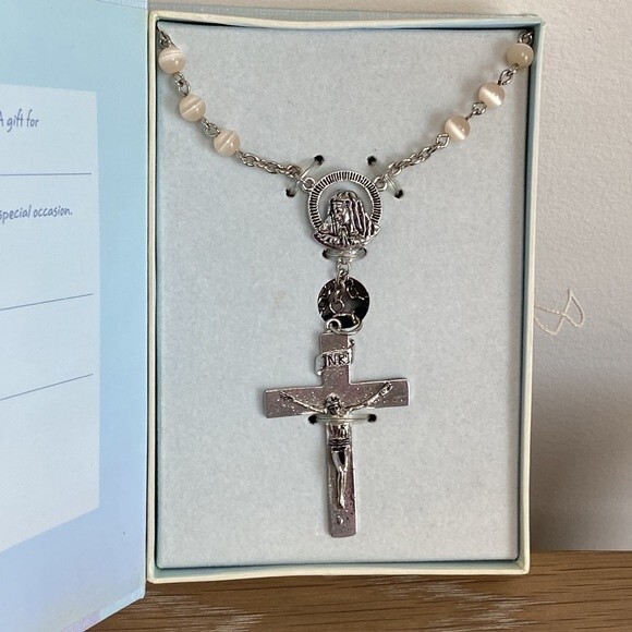 Hallmark My Rosary Gift Set - NWOT - Picture 2 of 9